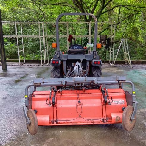 トラクター KB21 写真５