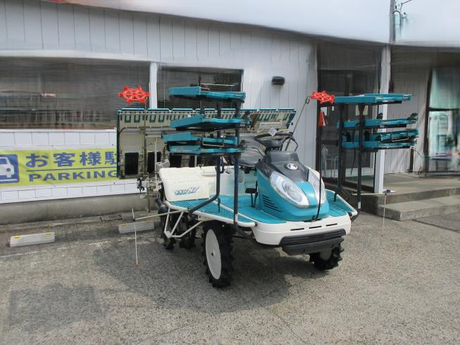 クボタ 田植機 写真