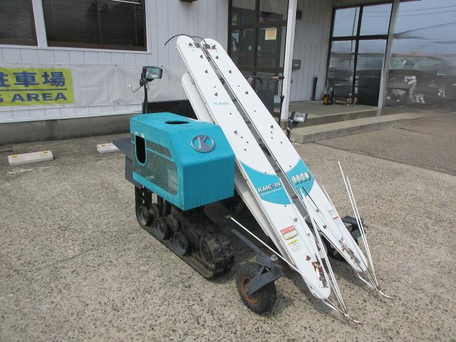 クボタ 枝豆収穫機 写真