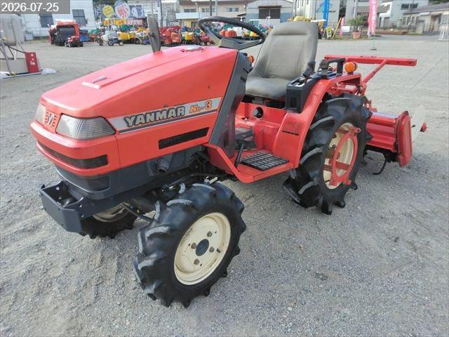 ヤンマー トラクター 写真