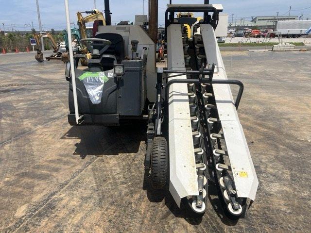 はくさい収穫機 HH1400 写真５