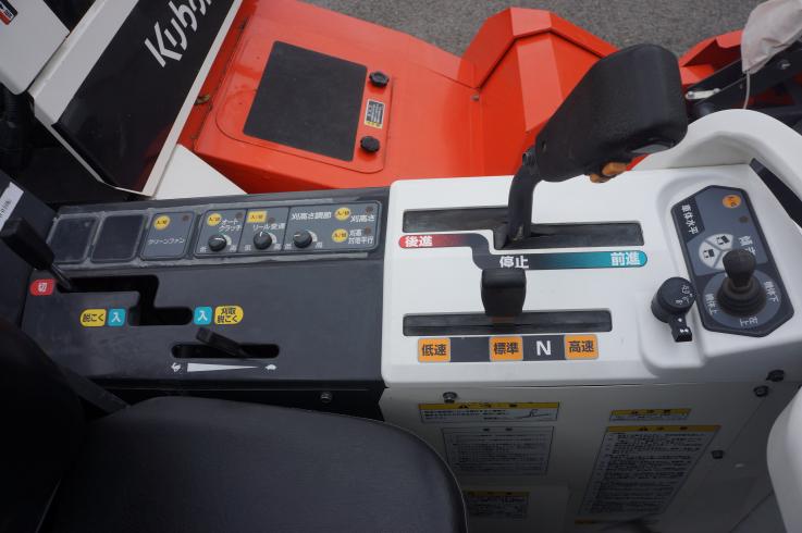 汎用コンバイン  ARH430 写真８