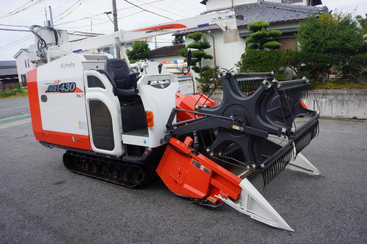 クボタ 汎用コンバイン  写真