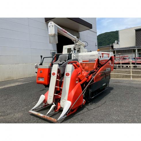 クボタ コンバイン 写真