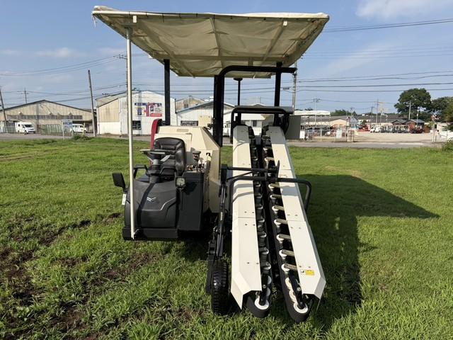 はくさい収穫機 HH1400 写真５