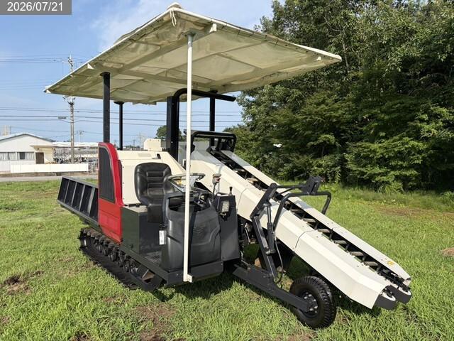 ヤンマー はくさい収穫機 写真
