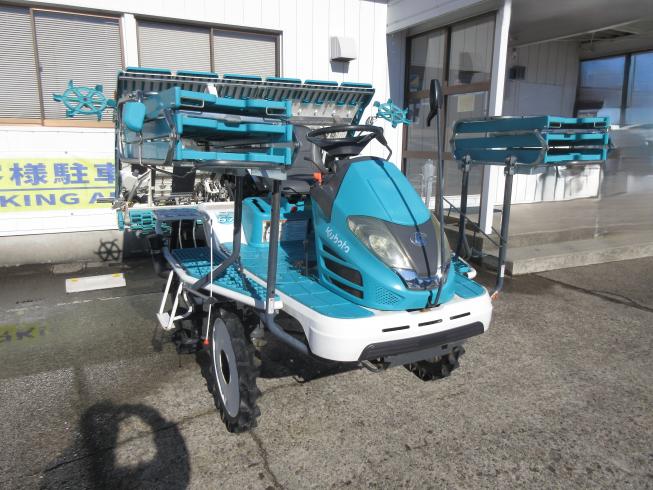 クボタ 田植機 写真
