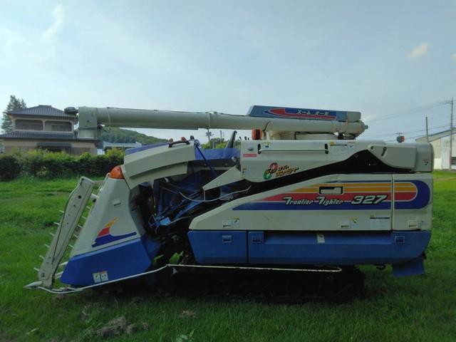 コンバイン  HF327G 写真４