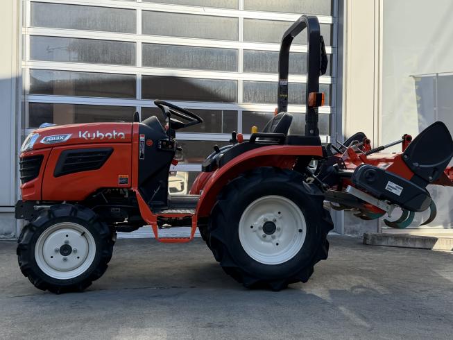トラクター JB13XSPBSMARF1 ｱﾜｰ53HR!! 写真３