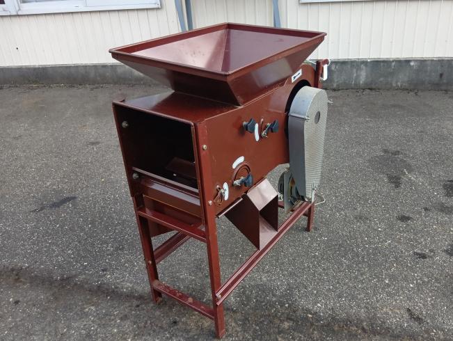 熊谷農機 トーミ 写真