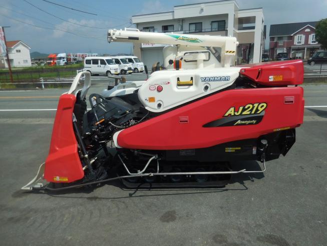 コンバイン AJ219 写真８