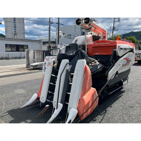 クボタ コンバイン 写真