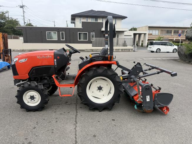 トラクター NB21SPFMA RSP15N 写真３