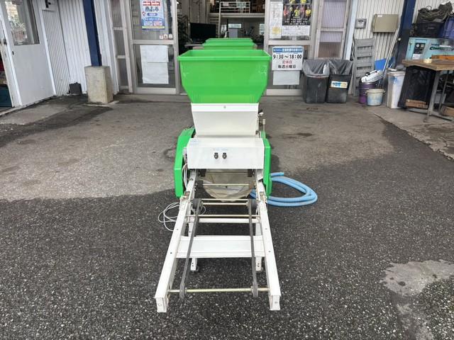 全自動播種機 THK-2007KB 写真３