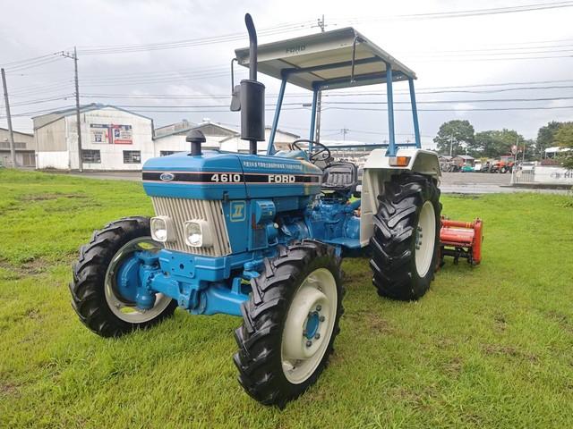 トラクター 4610 写真５