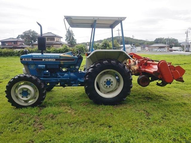 トラクター 4610 写真４