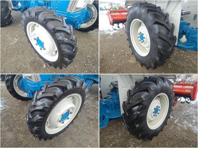 トラクター 4610 写真８