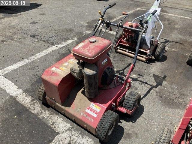 バロネス 芝切機 写真