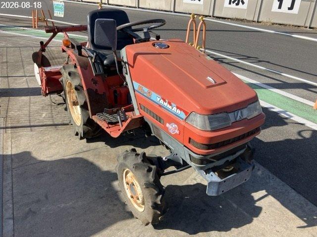 ヤンマー トラクター 写真