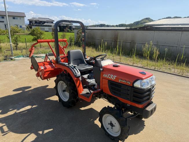 トラクター GB135BMA RS1105 写真２