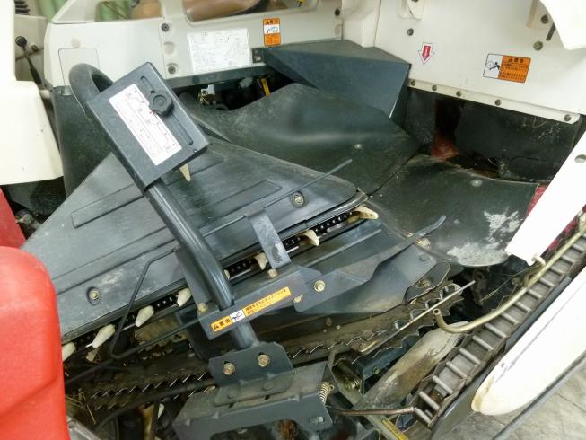 コンバイン GC223V 写真９