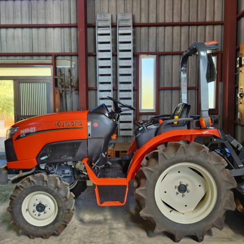 トラクター NB21GS 写真５