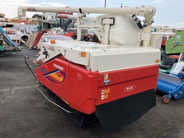 コンバイン GC218G 写真３