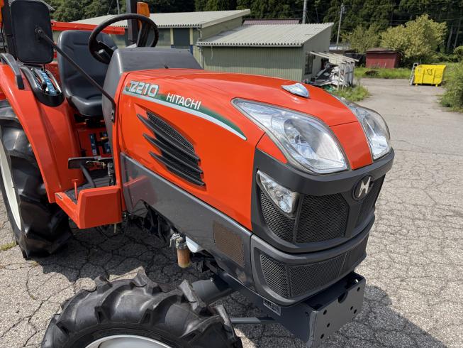 トラクター TZ210(クボタKT210) 写真３