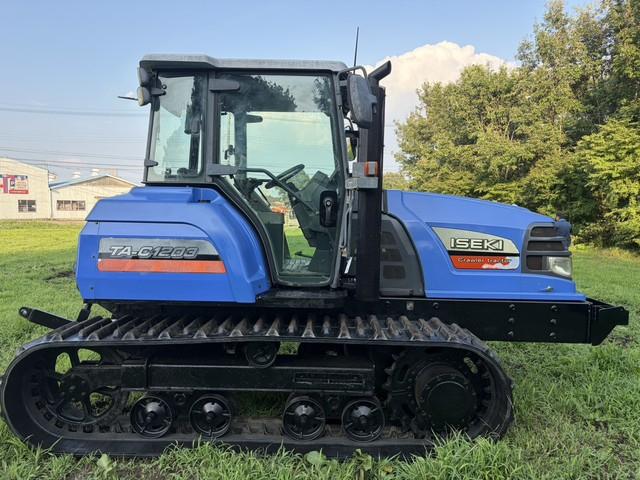トラクター TAC1203 写真２