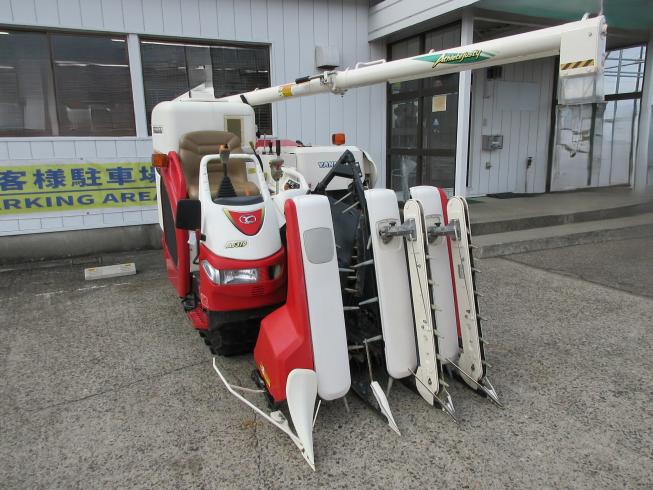 ヤンマー コンバイン 写真