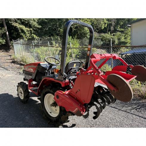 トラクター MT146 写真５