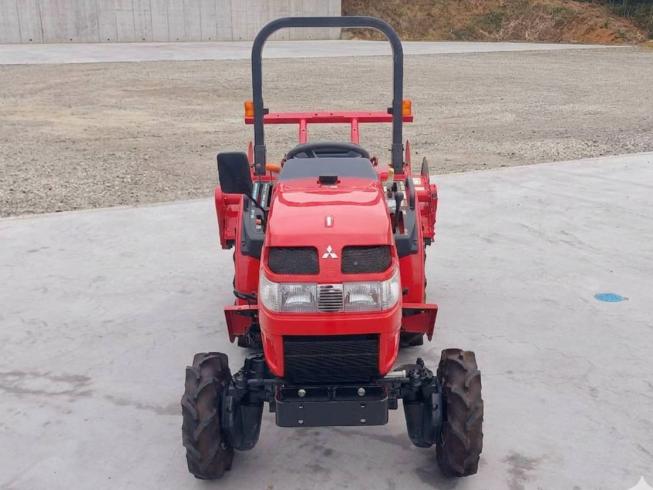 トラクター GF130APJBS 写真２