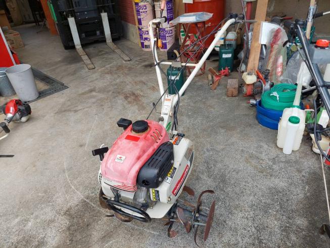 ロビン 管理機 写真
