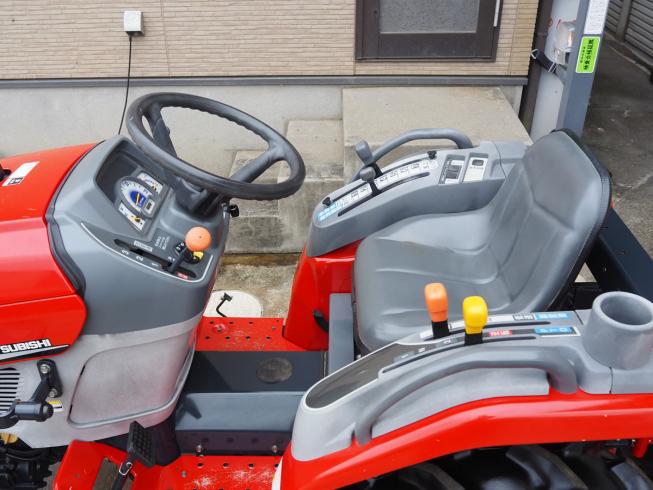 トラクター GE130 写真８