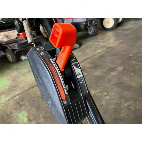 草刈機 UM2460 写真７