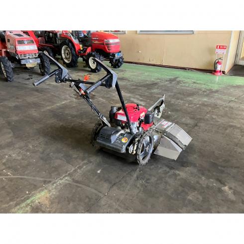 草刈機 UM2460 写真４