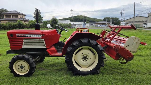 トラクター YM2202D 写真４