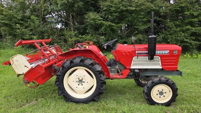 トラクター YM2202D 写真２