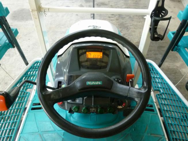 田植機 EP8D-KF 写真７