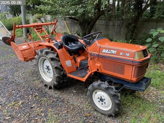クボタ トラクター 写真
