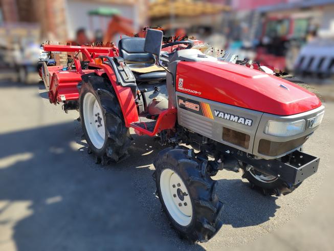 ヤンマー トラクター 写真