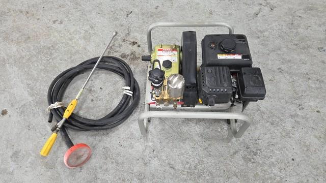 動力噴霧機 NS-283 写真２