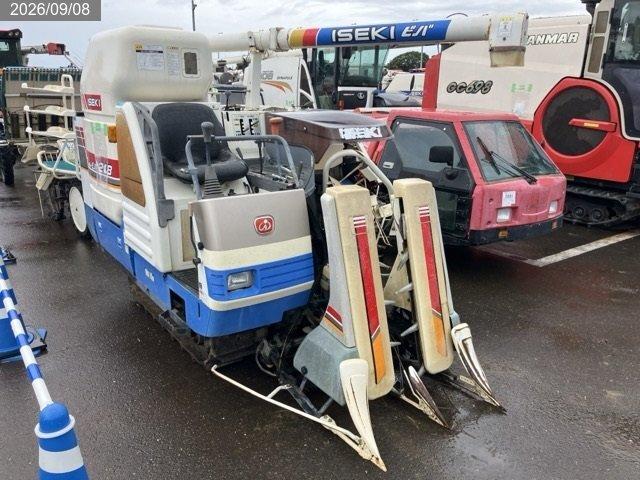 イセキ コンバイン 写真
