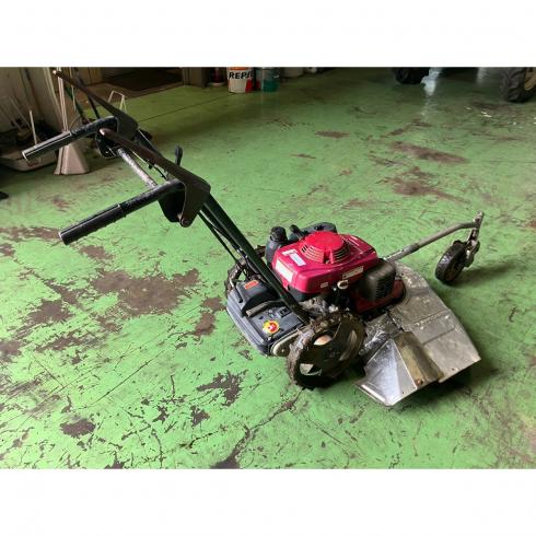 草刈機 UM2160 写真３