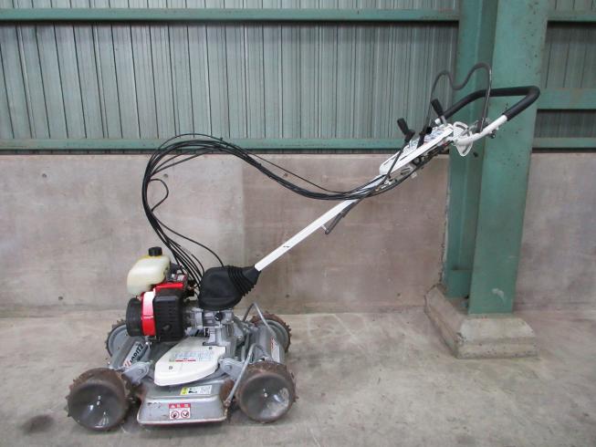草刈機 AZ850A 写真３