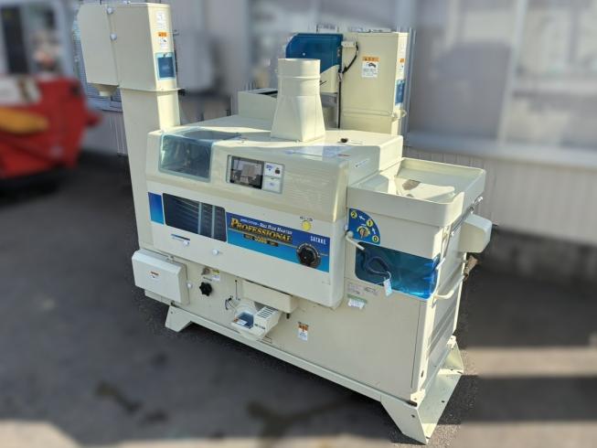 サタケ 籾摺機 写真