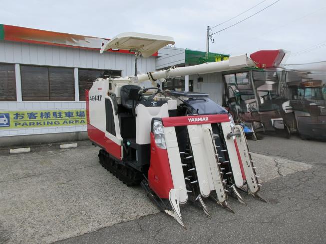 ヤンマー コンバイン 写真
