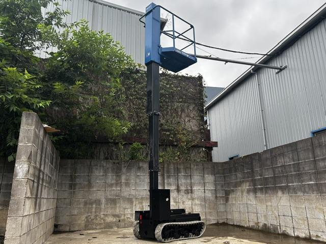 自走式高所作業車 RM04B 写真５