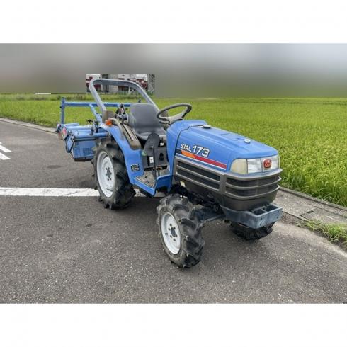トラクター TF173 写真２