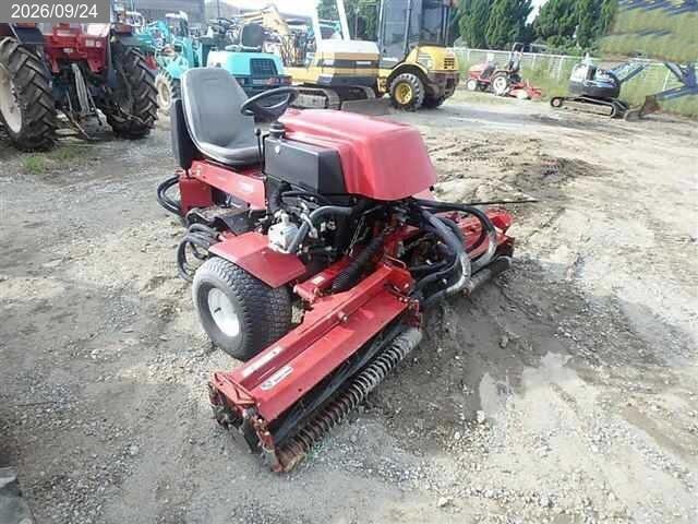 TORO 草刈機 写真